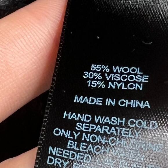 Express Wool Blend Mock Neck Slouchy Cardigan Sweater Gray Size Medium - Picture 11 of 11